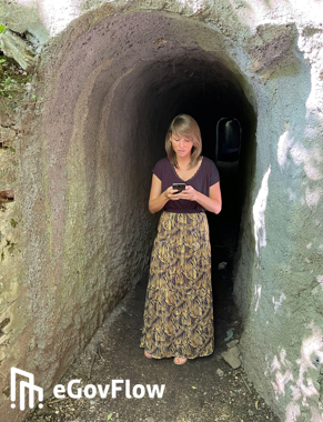 L'entrée du tunnel des amoureux à Écaussinnes